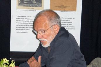 Conversa com José Luandino Vieira